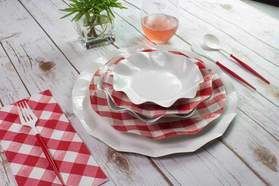 RED BELLA ASSORTED PLASTIC CUTLERY/24PC, SERVICE FOR 8