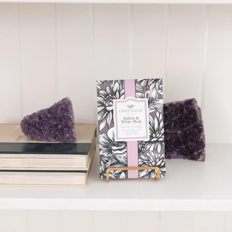 Dahlia & White Musk Sachet
