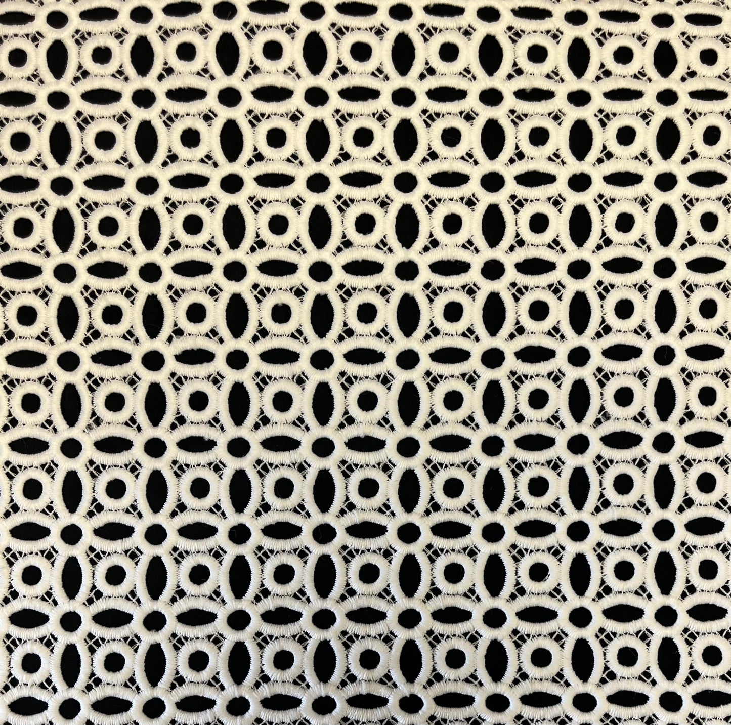 Table Cloth Rental, White Eyelet Circle Weave