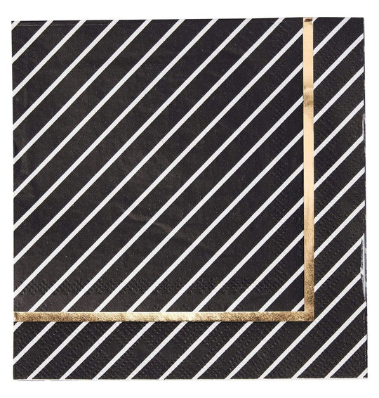 EVERYDAY BLACK TABLE SETTING
